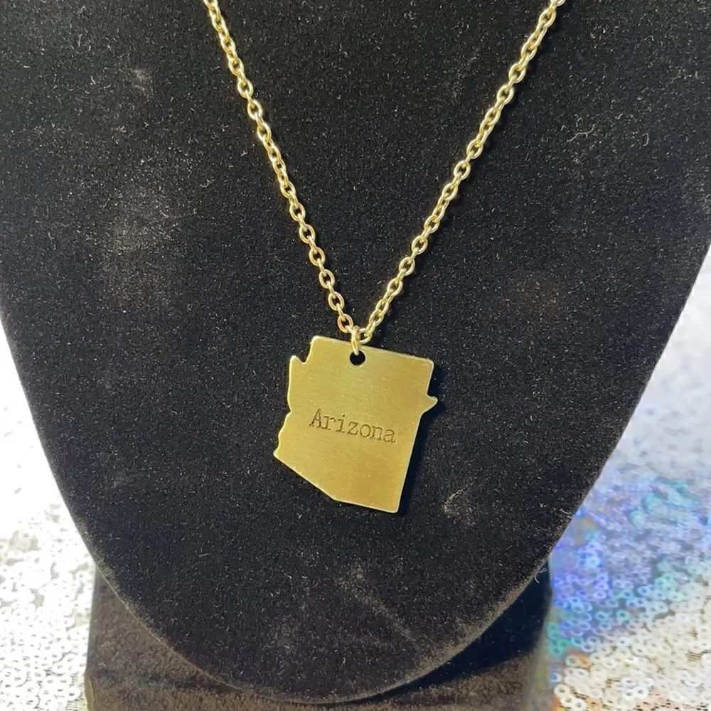 Brand new Arizona necklace